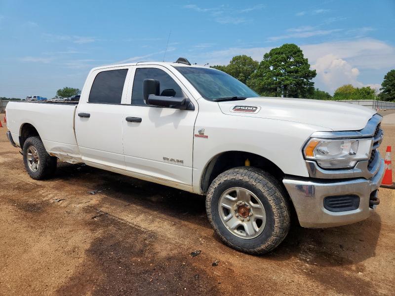 3C6UR5HL1KG551854 - 2019 RAM 2500 TRADESMAN Weiß Foto 4