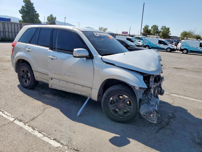 JS3TE941864101232 - 2006 SUZUKI GRAND VITA 银色 照片 4