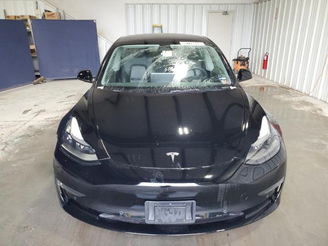 5YJ3E1EA7NF372076 - 2022 TESLA MODEL 3 Qara foto 5