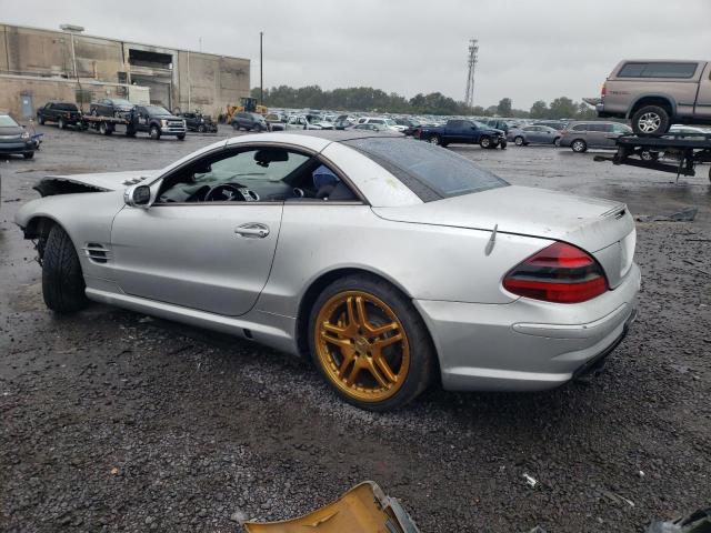 WDBSK74F23F037500 - 2003 MERCEDES-BENZ SL 55 AMG SILVER photo 2