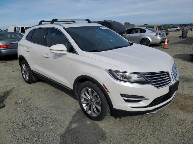 5LMCJ2C98HUL08899 - 2017 LINCOLN MKC SELECT Սպիտակ լուսանկար 4