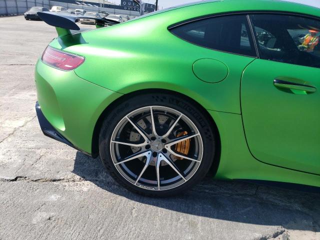 WDDYJ7KA2JA015499 - 2018 MERCEDES-BENZ AMG GT R GREEN photo 10