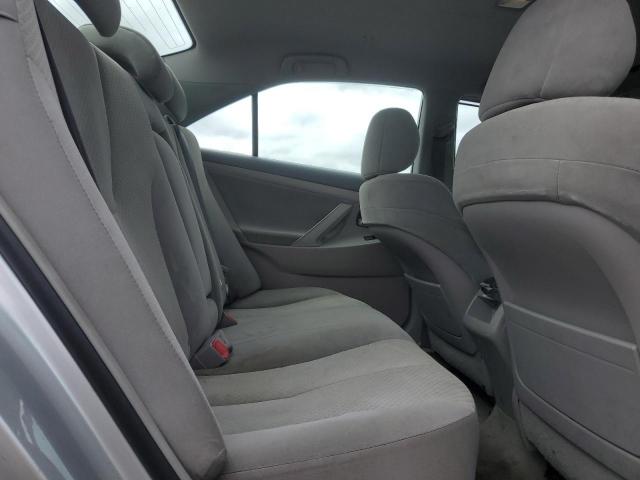 4T4BE46K09R068347 - 2009 TOYOTA CAMRY BASE SILVER photo 10