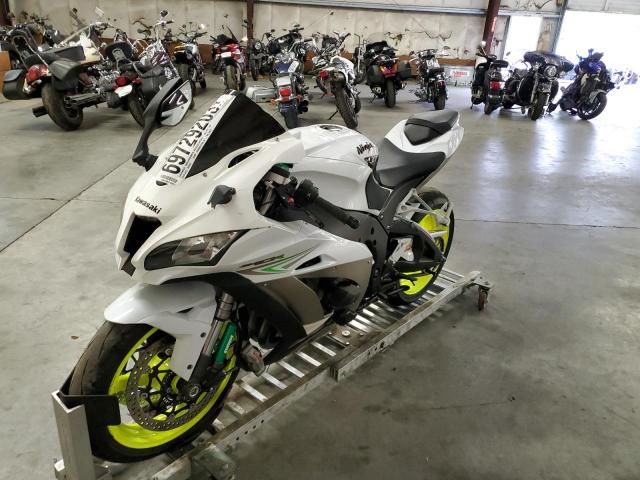 JKAZXCR18HA005477 - 2017 KAWASAKI ZX1000 R WHITE photo 9