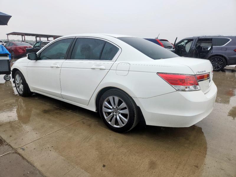 1HGCP2F76CA030760 - 2012 HONDA ACCORD EX WHITE photo 2