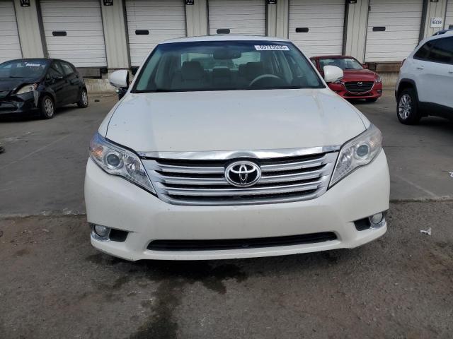 4T1BK3DB4BU430623 - 2011 TOYOTA AVALON BASE Beyaz fotoğraf 5