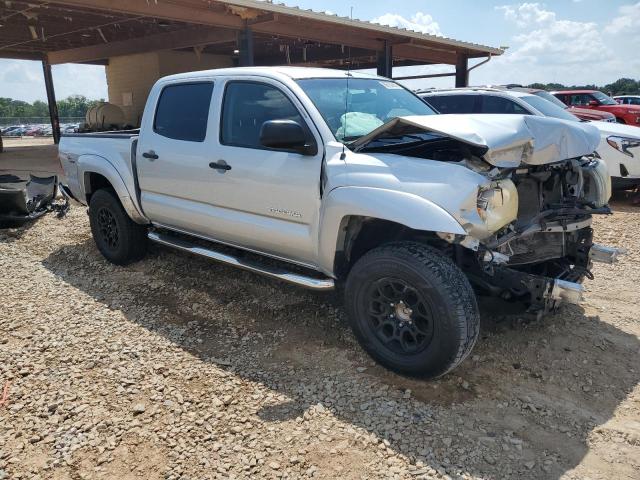 5TEJU62N05Z141677 - 2005 TOYOTA TACOMA DOUBLE CAB PRERUNNER SILVER photo 4