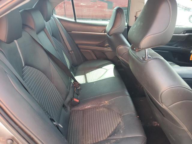 4T1T11AK9MU614331 - 2021 TOYOTA CAMRY SE GRAY photo 10