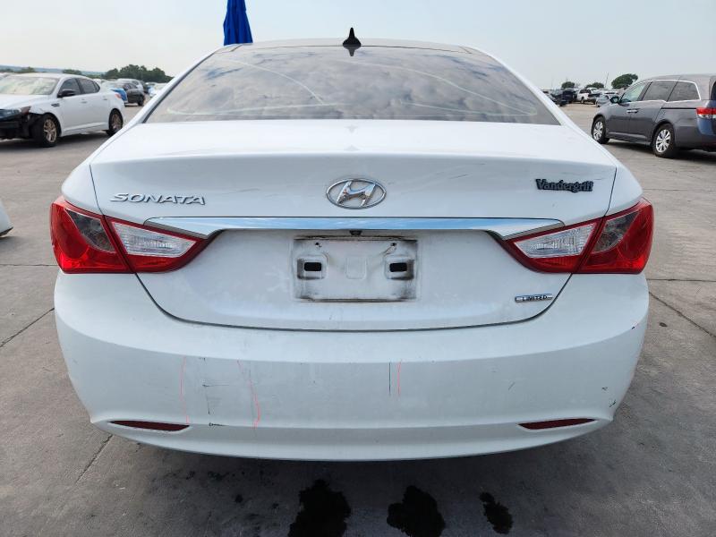 5NPEC4AC6DH603346 - 2013 HYUNDAI SONATA SE 白色 照片 6