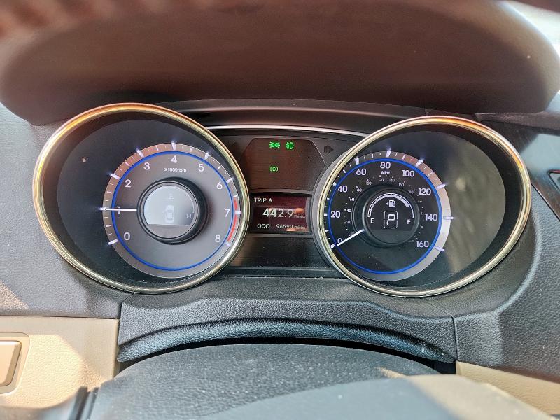 5NPEC4AC6DH603346 - 2013 HYUNDAI SONATA SE 白色 照片 9