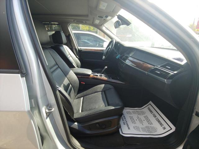 5UXZV4C53CL760738 - 2012 BMW X5 XDRIVE35I BLUE photo 5