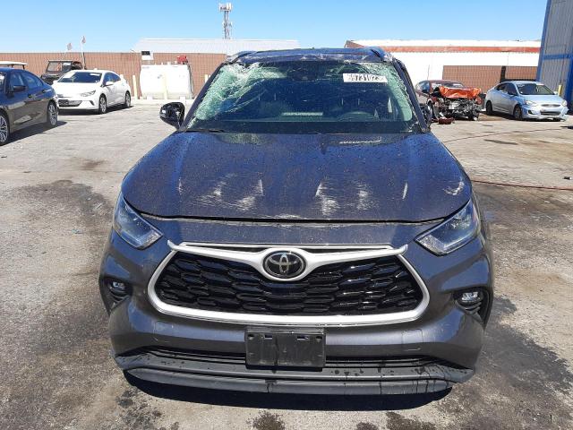 5TDGZRAH8MS070913 - 2021 TOYOTA HIGHLANDER XLE GRAY photo 5