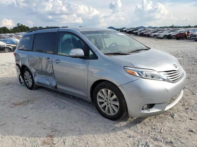 5TDYK3DC9FS551178 - 2015 TOYOTA SIENNA XLE SILVER photo 4