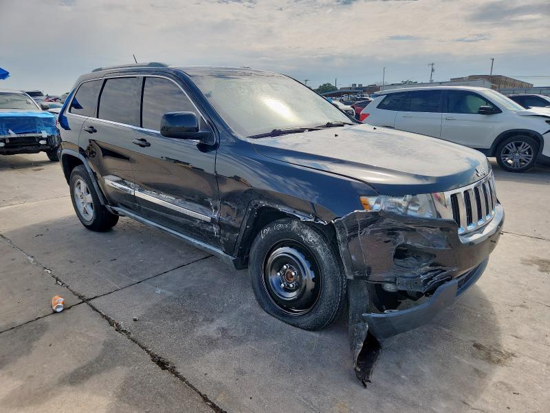 1J4RS4GG6BC573587 - 2011 JEEP GRAND CHER LAREDO BLACK photo 4