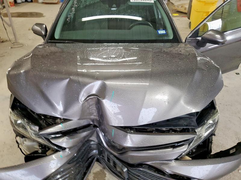 4T1B11HKXKU681390 - 2019 TOYOTA CAMRY L GRAY photo 11