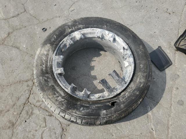 1GKKNMLS4JZ247697 - 2018 GMC ACADIA SLT-1 WHITE photo 13