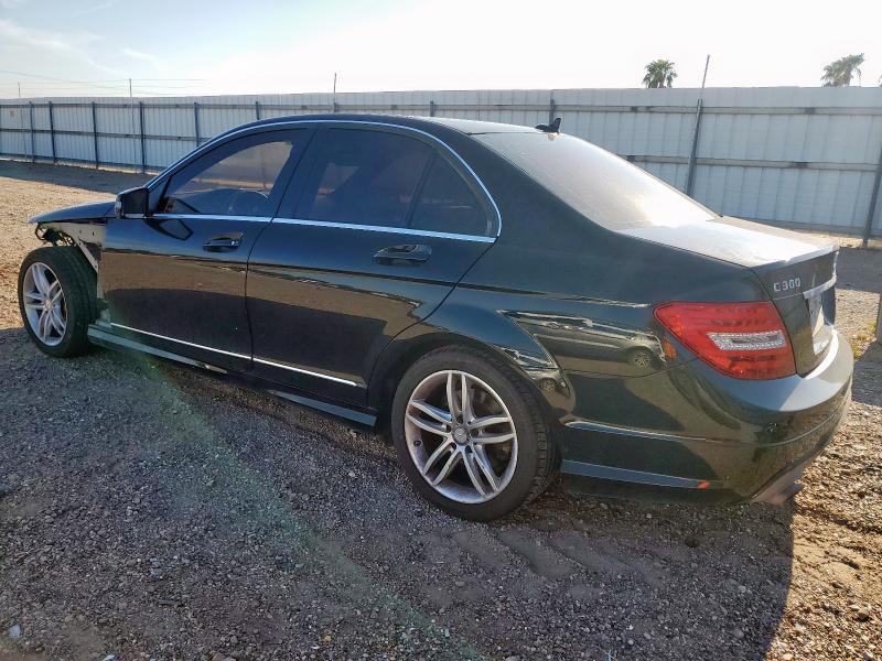 WDDGF8BB7CR213351 - 2012 MERCEDES-BENZ C 300 4MATIC BLACK photo 2