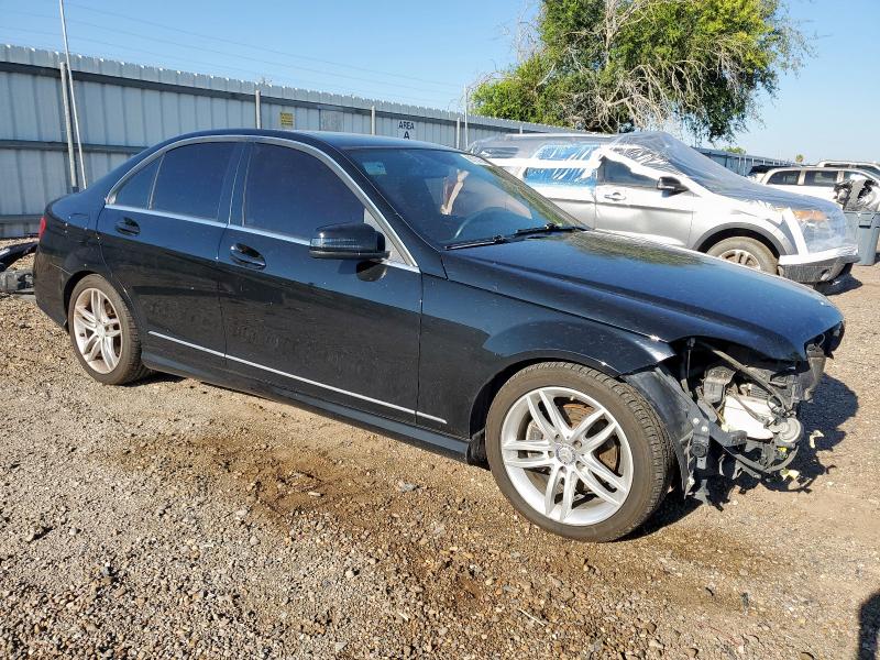 WDDGF8BB7CR213351 - 2012 MERCEDES-BENZ C 300 4MATIC BLACK photo 4