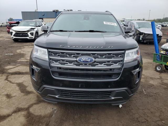 1FM5K8DH8JGA87827 - 2018 FORD EXPLORER XLT BLACK photo 5