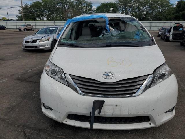 5TDYK3DC1ES465829 - 2014 TOYOTA SIENNA XLE 白色 照片 5