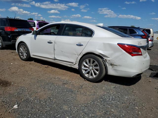 1G4GB5G32FF155883 - 2015 BUICK LACROSSE WHITE photo 2