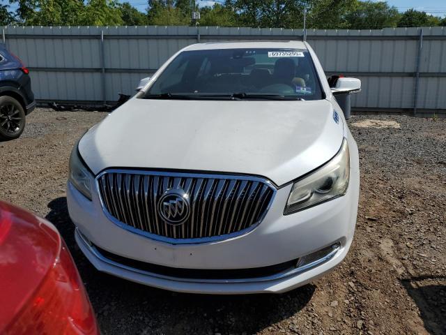1G4GB5G32FF155883 - 2015 BUICK LACROSSE WHITE photo 5