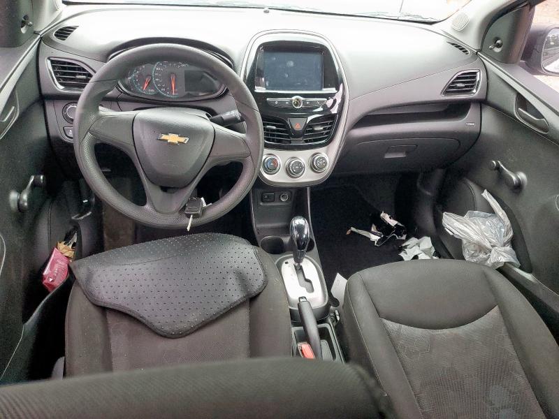 KL8CB6SA0HC779600 - 2017 CHEVROLET SPARK LS SILVER photo 8