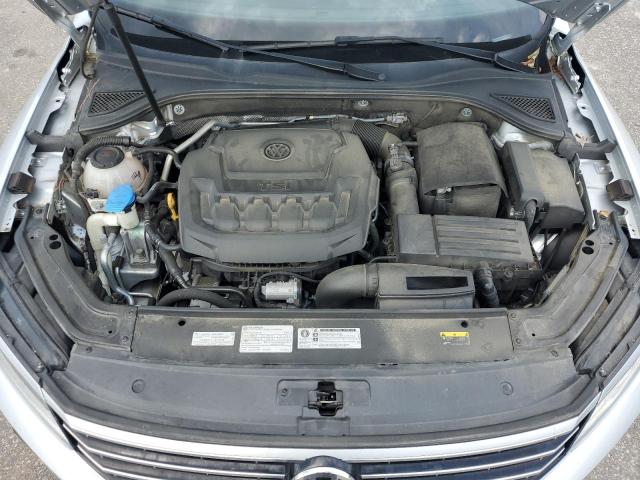 1VWBA7A30JC016655 - 2018 VOLKSWAGEN PASSAT SE Srebrny zdjęcie 11
