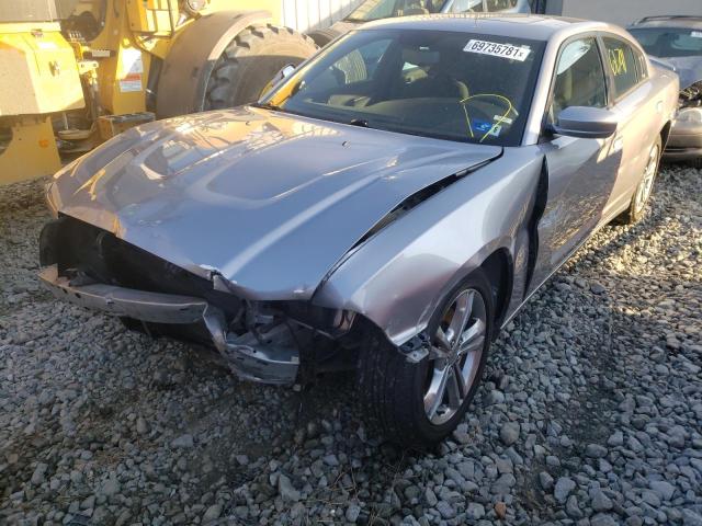 2C3CDXJG1DH696993 - 2013 DODGE CHARGER SXT SILVER photo 2