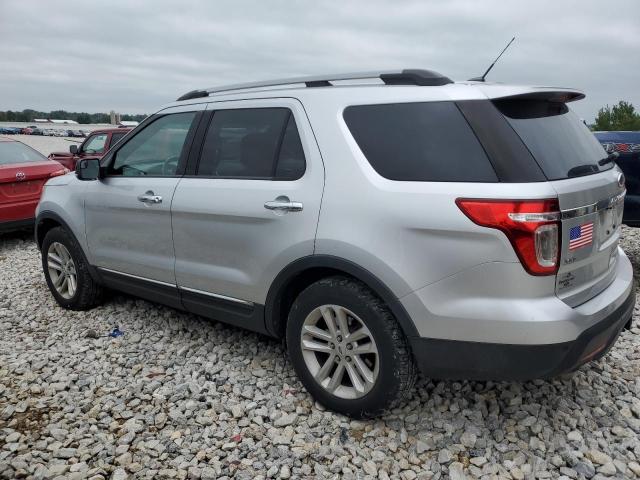 1FMHK8D84CGA45249 - 2012 FORD EXPLORER XLT SILVER photo 2