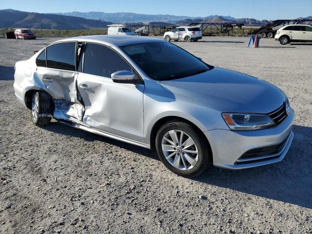 3VWD67AJ1GM254935 - 2016 VOLKSWAGEN JETTA SE SILVER photo 4