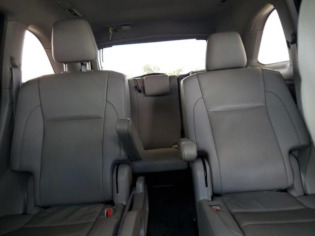 5TDKZRFH2KS562658 - 2019 TOYOTA HIGHLANDER SE GRAY photo 10