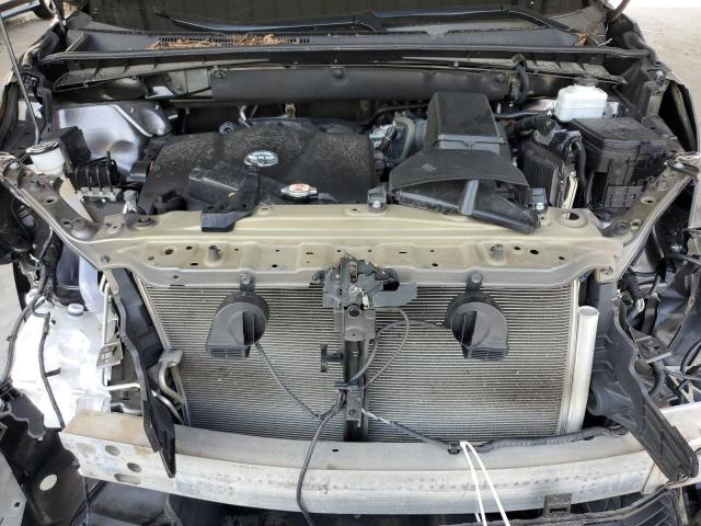 5TDKZRFH2KS562658 - 2019 TOYOTA HIGHLANDER SE GRAY photo 12
