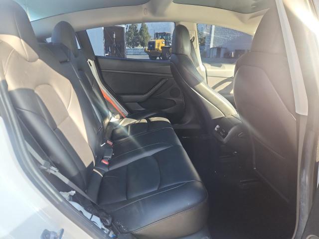 5YJ3E1EAXMF063555 - 2021 TESLA MODEL 3 WHITE photo 10
