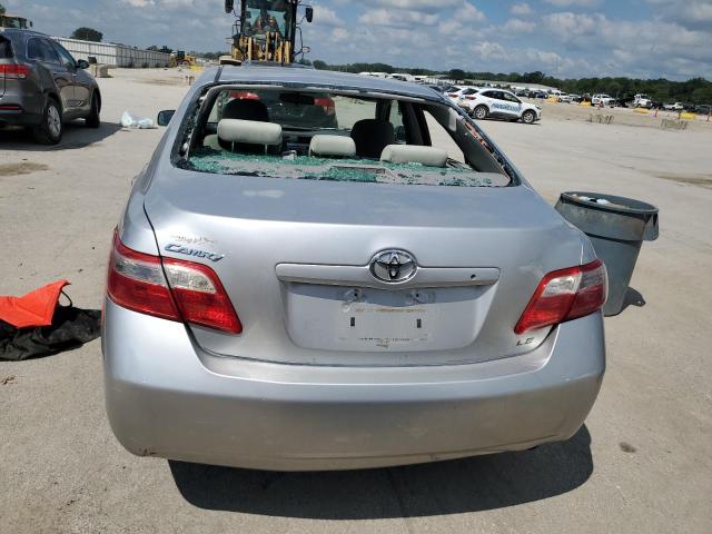 4T1BE46K89U900916 - 2009 TOYOTA CAMRY BASE Gümüş foto 6