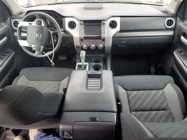 5TFUW5F17KX799492 - 2019 TOYOTA TUNDRA DOUBLE CAB SR/SR5 RED photo 8