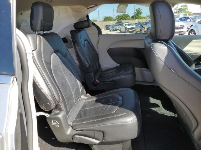 2C4RC1BG5LR272696 - 2020 CHRYSLER PACIFICA TOURING L SILVER photo 11