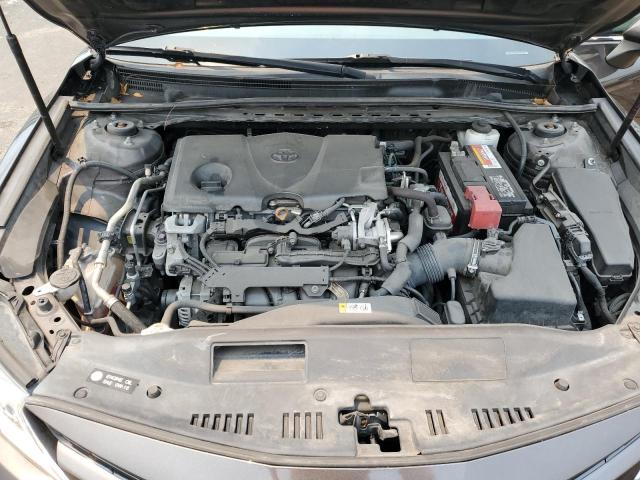 4T1B11HK1JU153834 - 2018 TOYOTA CAMRY L TAN photo 11