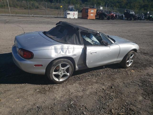JM1NB353030303594 - 2003 MAZDA MX-5 MIATA BASE SILVER photo 3
