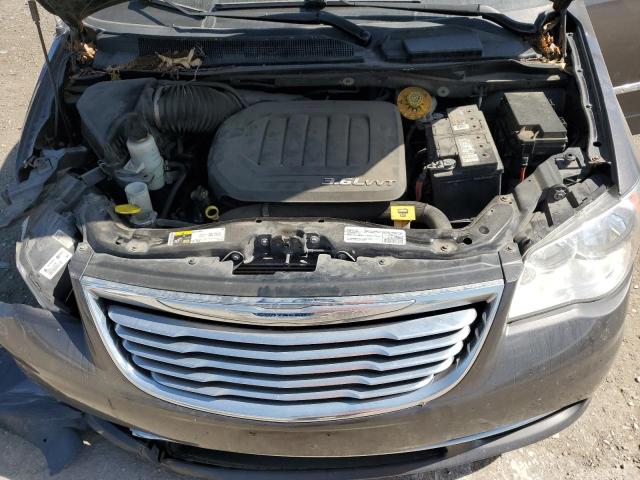 2C4RC1BG2GR141117 - 2016 CHRYSLER TOWN & COU TOURING GRAY photo 12