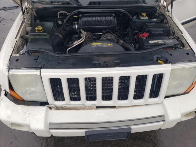 1J8HG48N36C245882 - 2006 JEEP COMMANDER WHITE photo 12