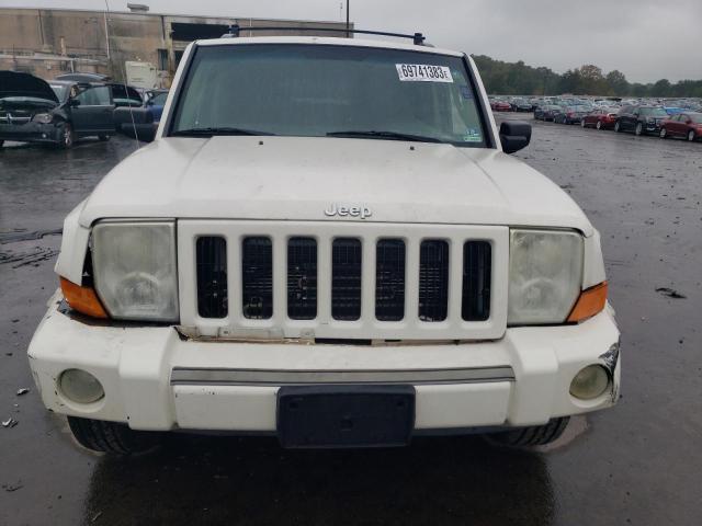 1J8HG48N36C245882 - 2006 JEEP COMMANDER WHITE photo 5