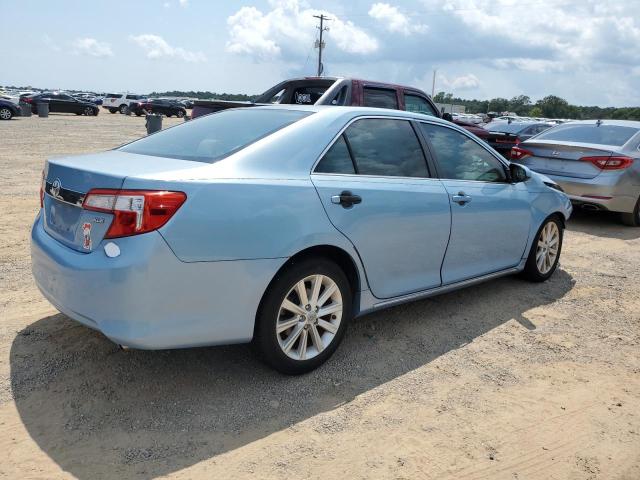 4T4BF1FK3CR218583 - 2012 TOYOTA CAMRY BASE BLUE photo 3