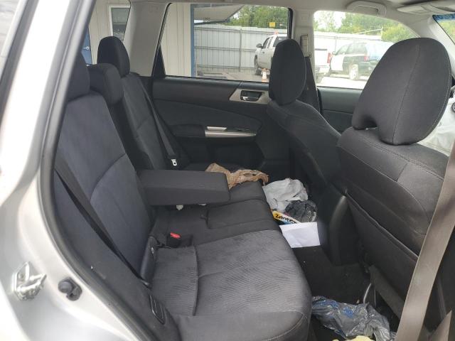 JF2SH6CC3AH800886 - 2010 SUBARU FORESTER 2.5X PREMIUM فضي صورة 11
