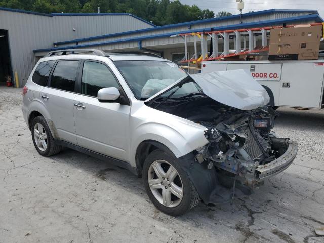 JF2SH6CC3AH800886 - 2010 SUBARU FORESTER 2.5X PREMIUM فضي صورة 4