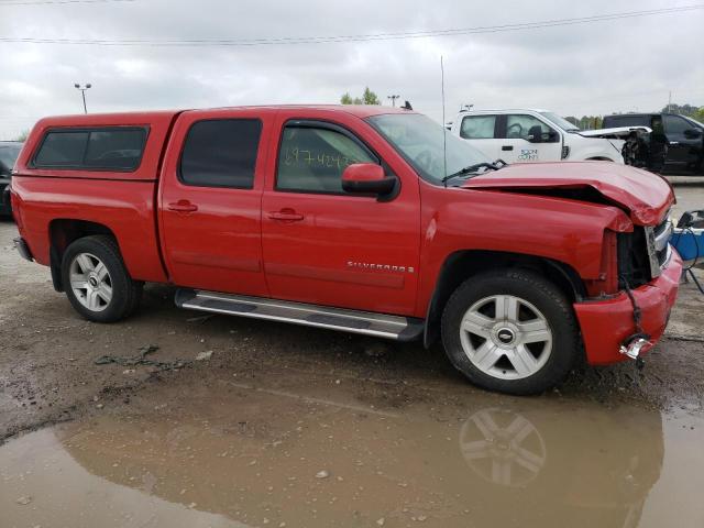 2GCEK13M571500271 - 2007 CHEVROLET SILVERADO K1500 CREW CAB RED photo 4