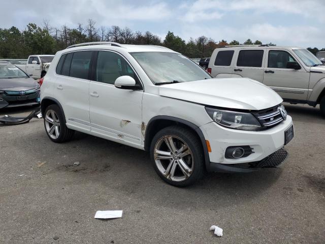 WVGBV7AX8GW079368 - 2016 VOLKSWAGEN TIGUAN S WHITE photo 4