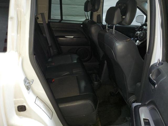 1C4NJCEB7GD620846 - 2016 JEEP COMPASS LATITUDE WHITE photo 11
