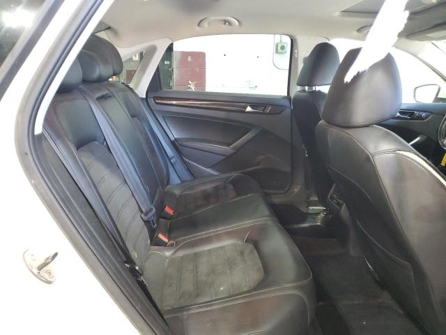 1VWCN7A34EC067297 - 2014 VOLKSWAGEN PASSAT SEL Weiß Foto 10