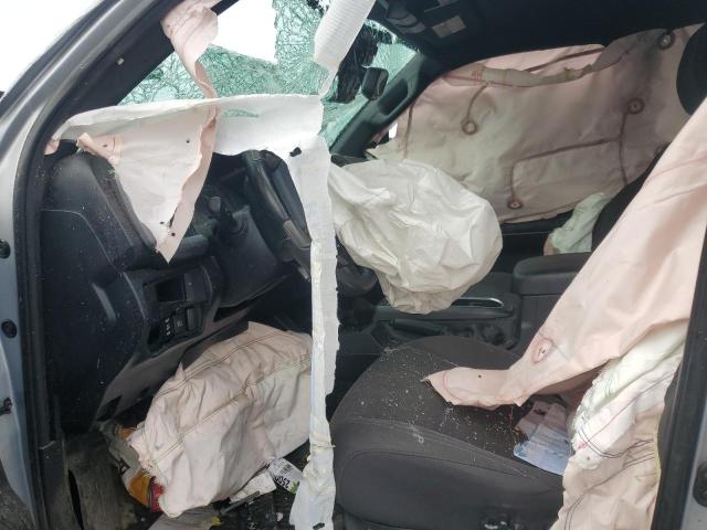 3TMCZ5AN5JM172968 - 2018 TOYOTA TACOMA DOUBLE CAB ვერცხლისფერი ფოტო 7